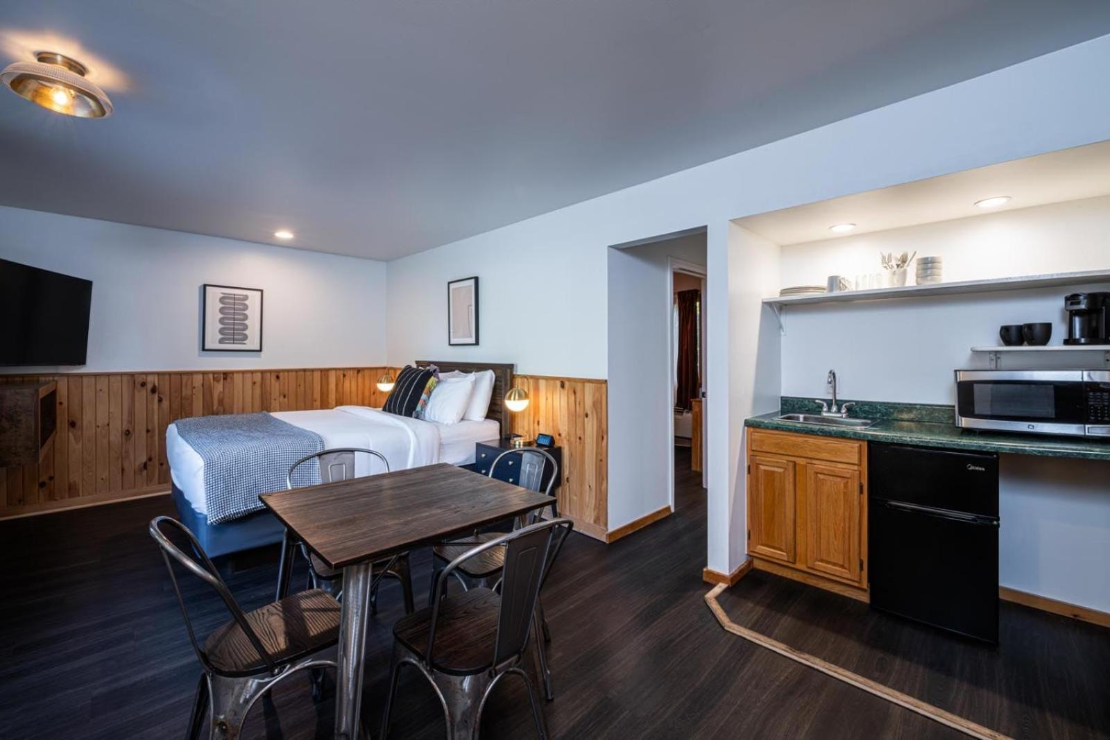 Town House Lodge Lake Placid Extérieur photo